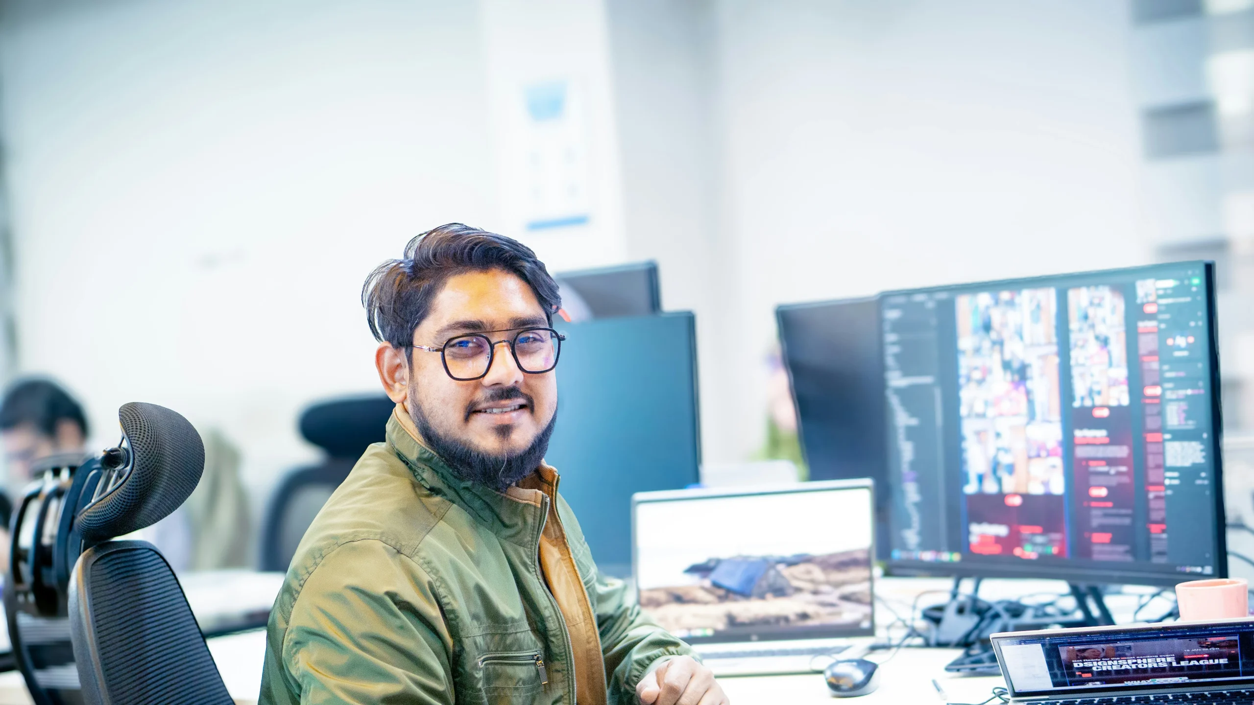 litoon dev 4ulggtgbbco unsplash